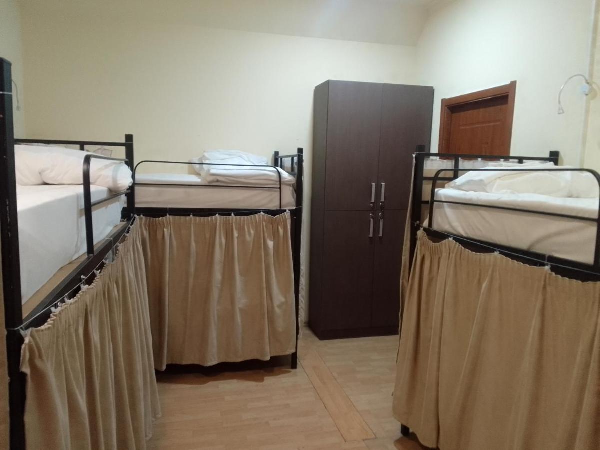 Wine Hostel Тбілісі Екстер'єр фото