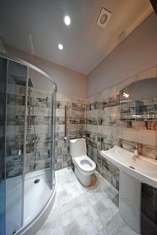 Wine Hostel Тбілісі Екстер'єр фото